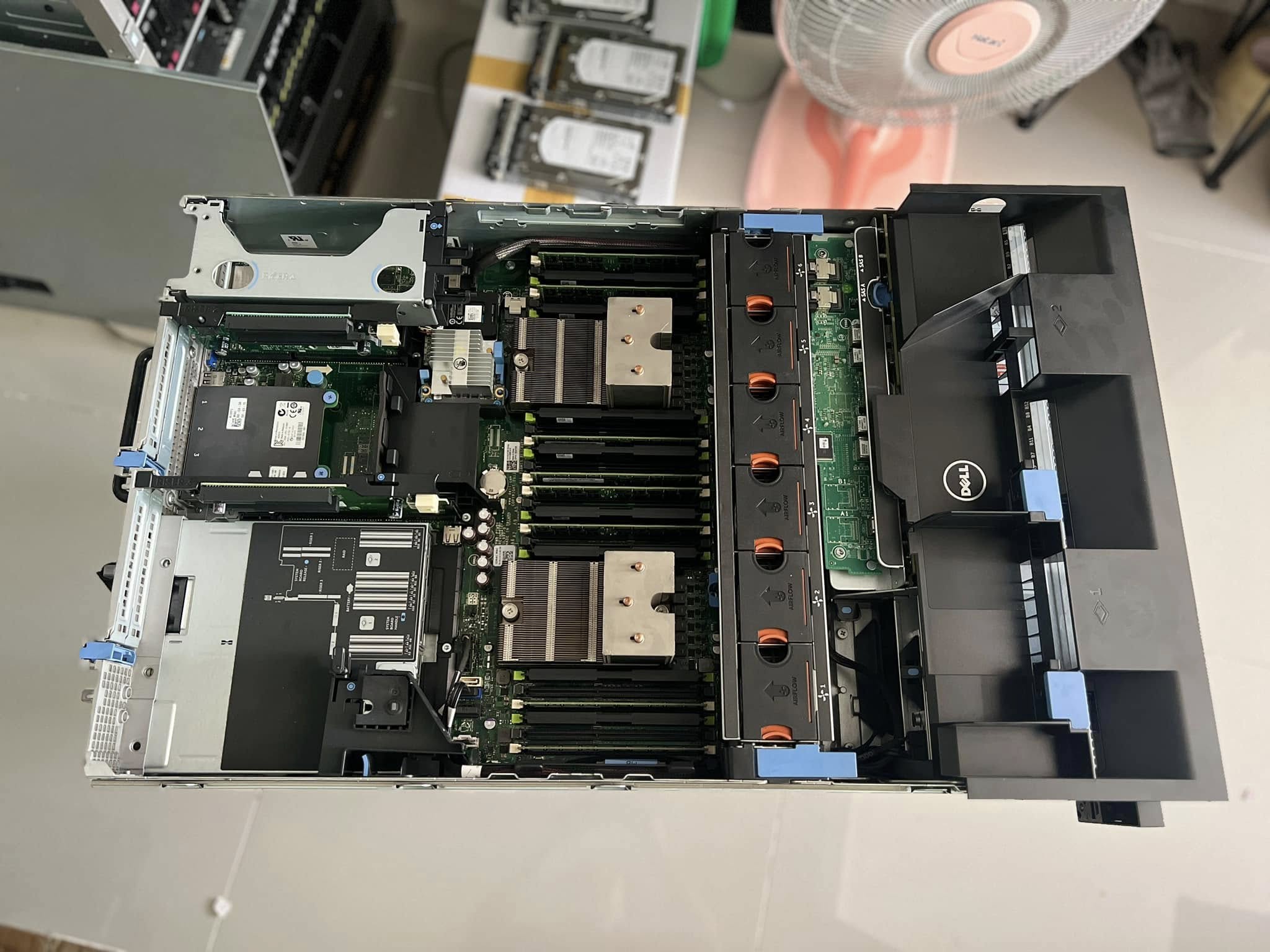 dell r720 server 2cpu 64gb 20cores 2.5" 16 unit เซิฟเวอร์เดลมือสองพร้อมใช้งาน