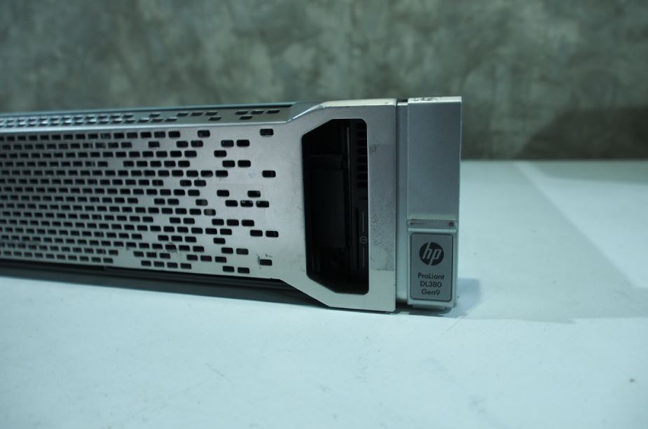HP Proliant DL380 G9 มือ 2 พร้อมใช้งาน