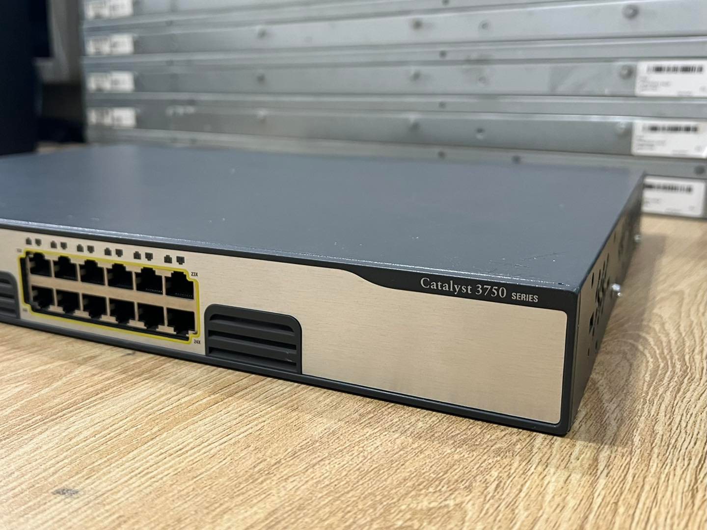 Cisco 3750G 24port switch มือสองพร้อมใช้งาน