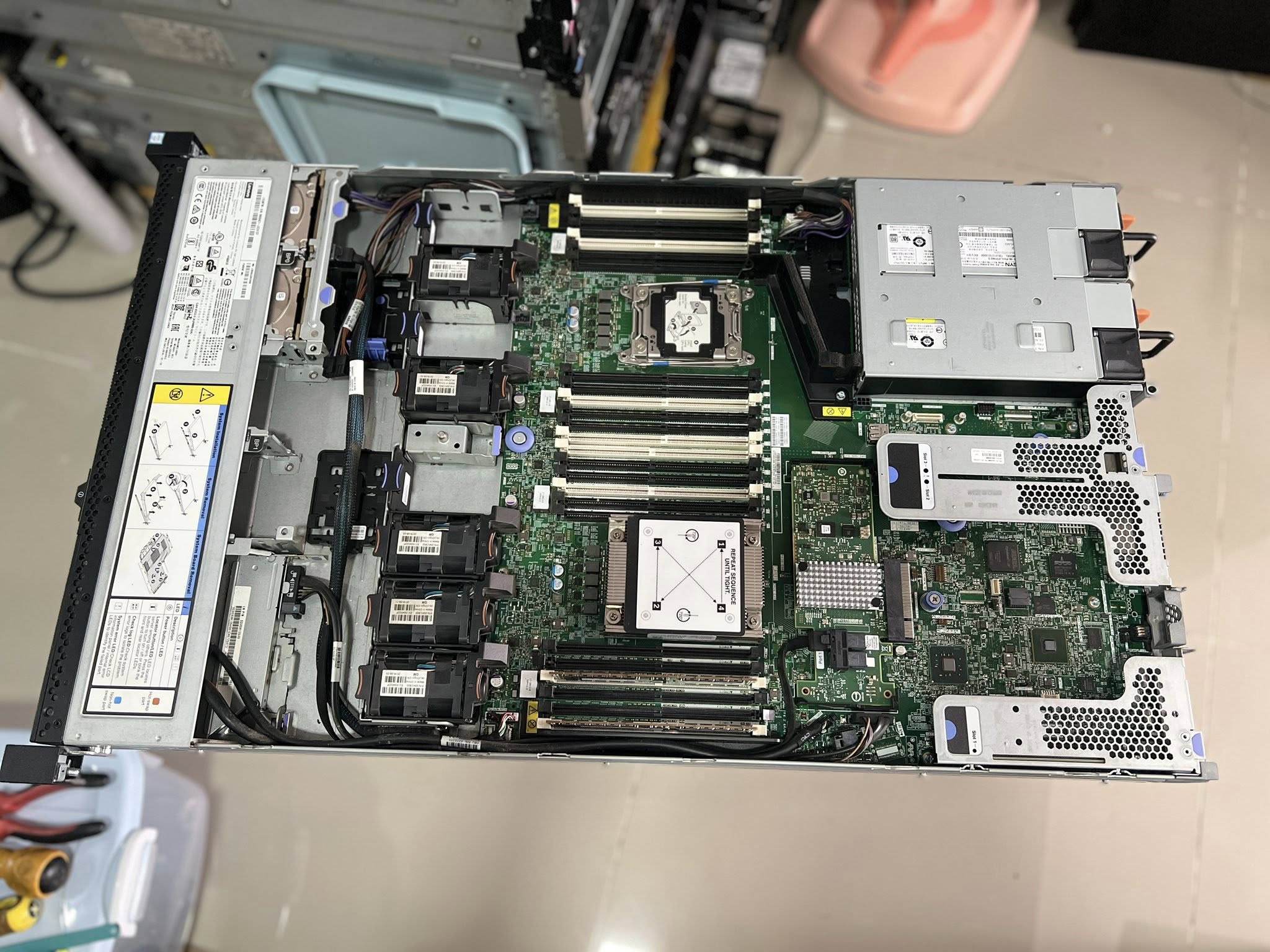 server Lenovo X3550 M5 64gb 14cores MT 8869AC1 ประกัน 3 เดือน เซิฟเวอร์เลอโนโวมือสองพร้อมใช้งาน