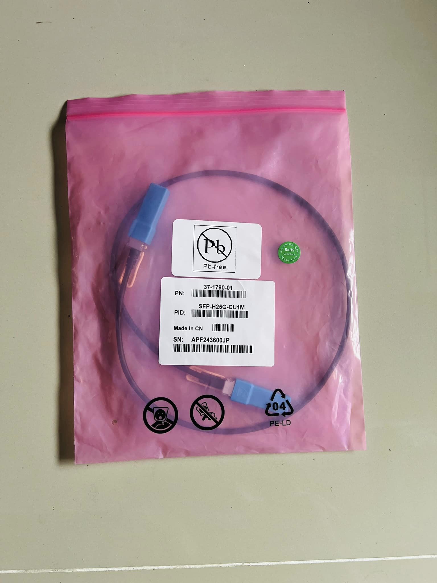Cisco SFP-H25G-CU1M 25GBase 37-1790-01 Passive Copper Cable 1m เก่าเก็บพร้อมใช้งาน