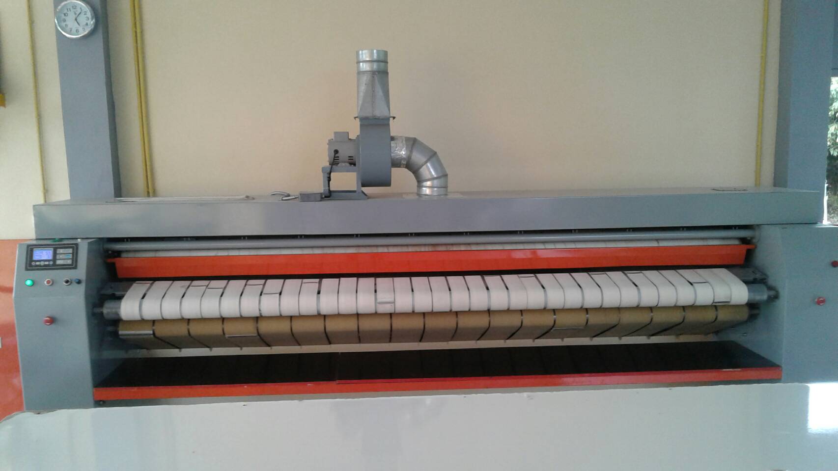 เครื่องรีดผ้า อุตสาหกรรม