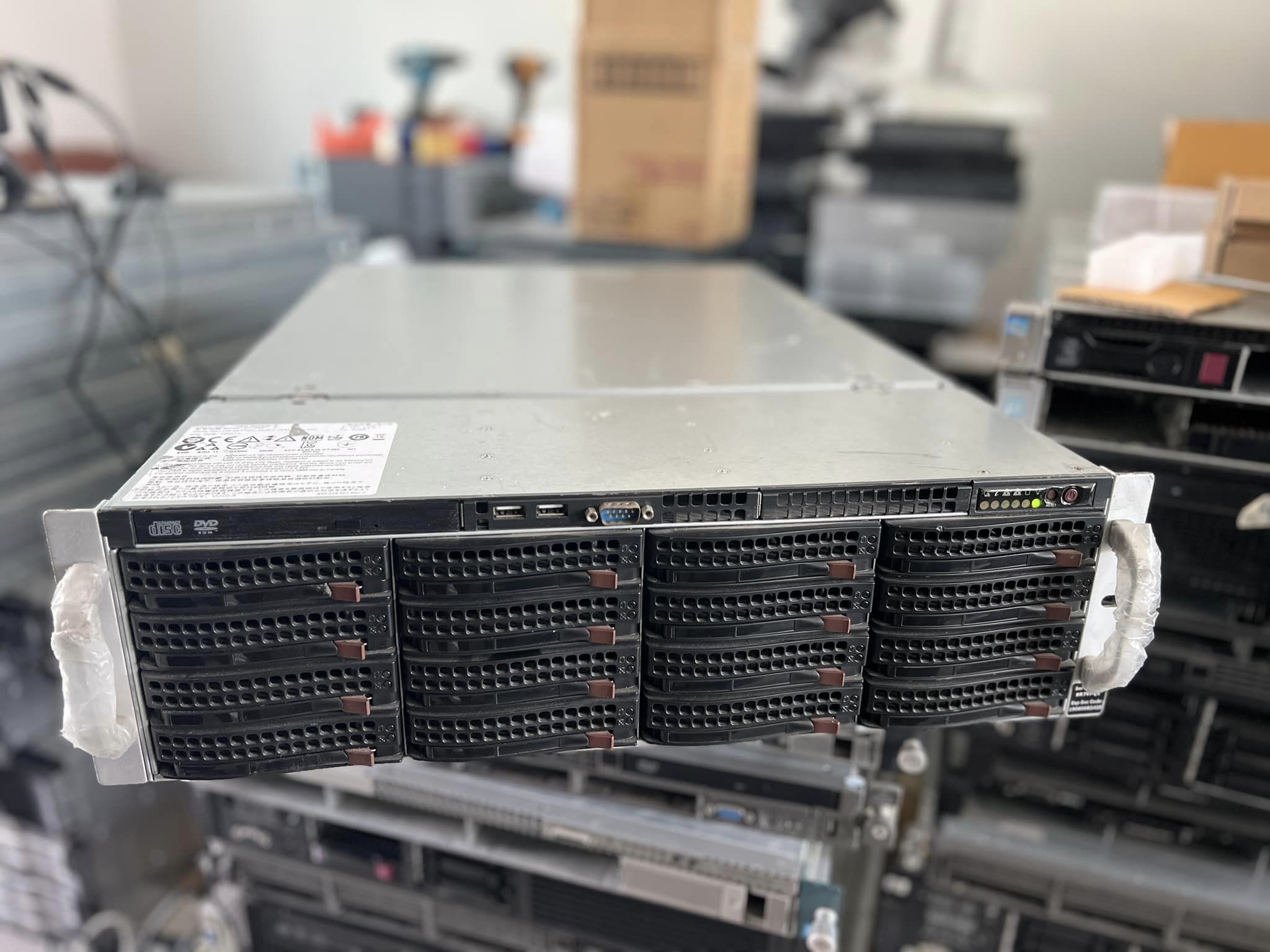 Dell Supermicro CT-040 Storage Array มือสองพร้อมใช้งาน
