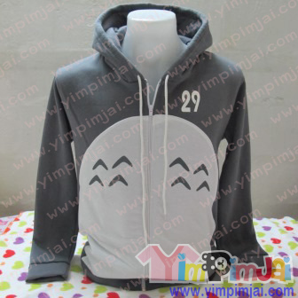 เสื้อกันหนาวโตโตโร่ทำเป็นเสื้อรุ่นได้ค่ะ รันตัวเลขตามชื่อแต่ละคน