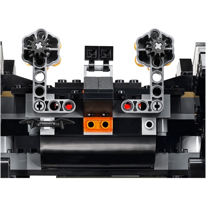 LEGO Super Heroes 76086 Knightcrawler Tunnel Attack