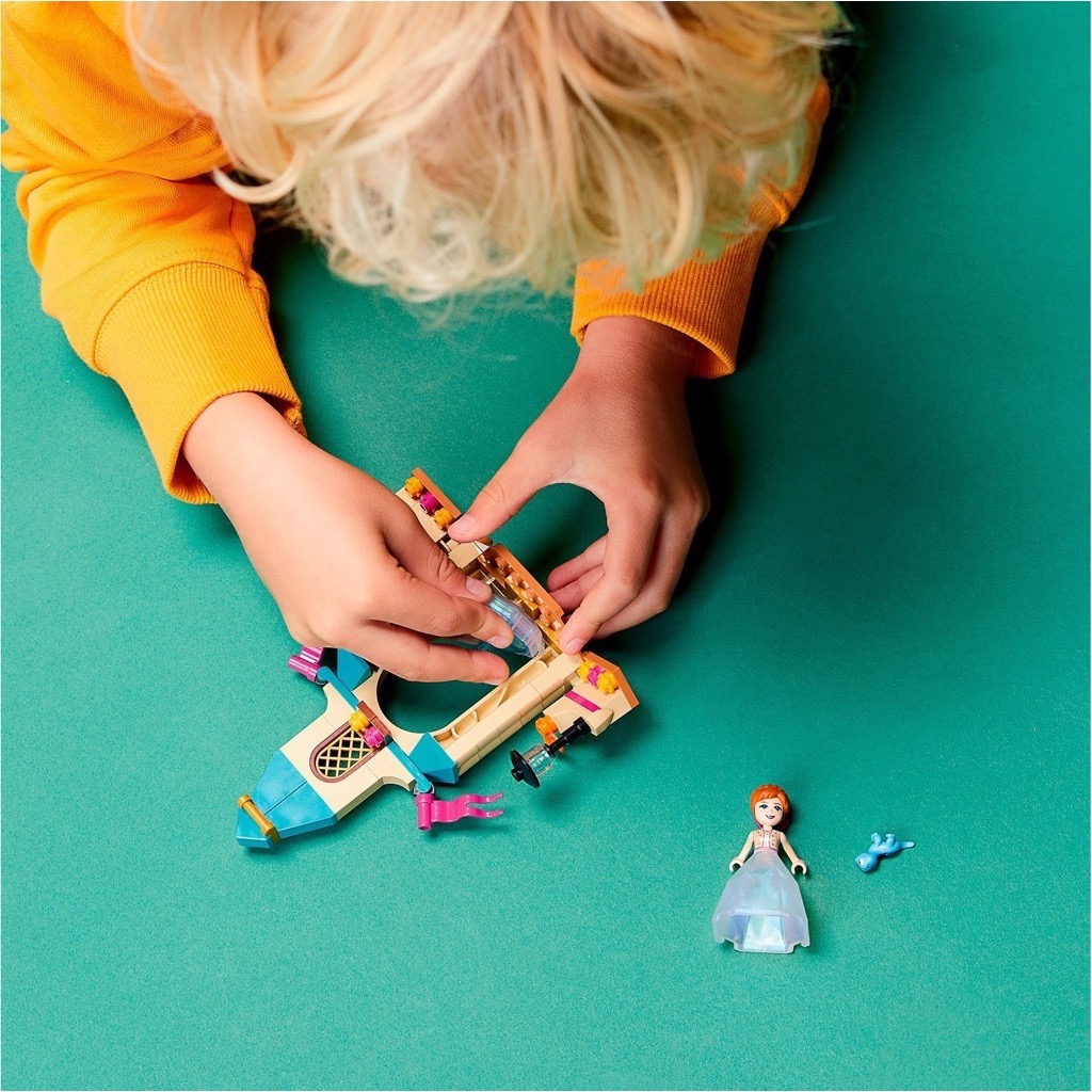 เลโก้ LEGO Disney 43198 Anna's Castle Courtyard