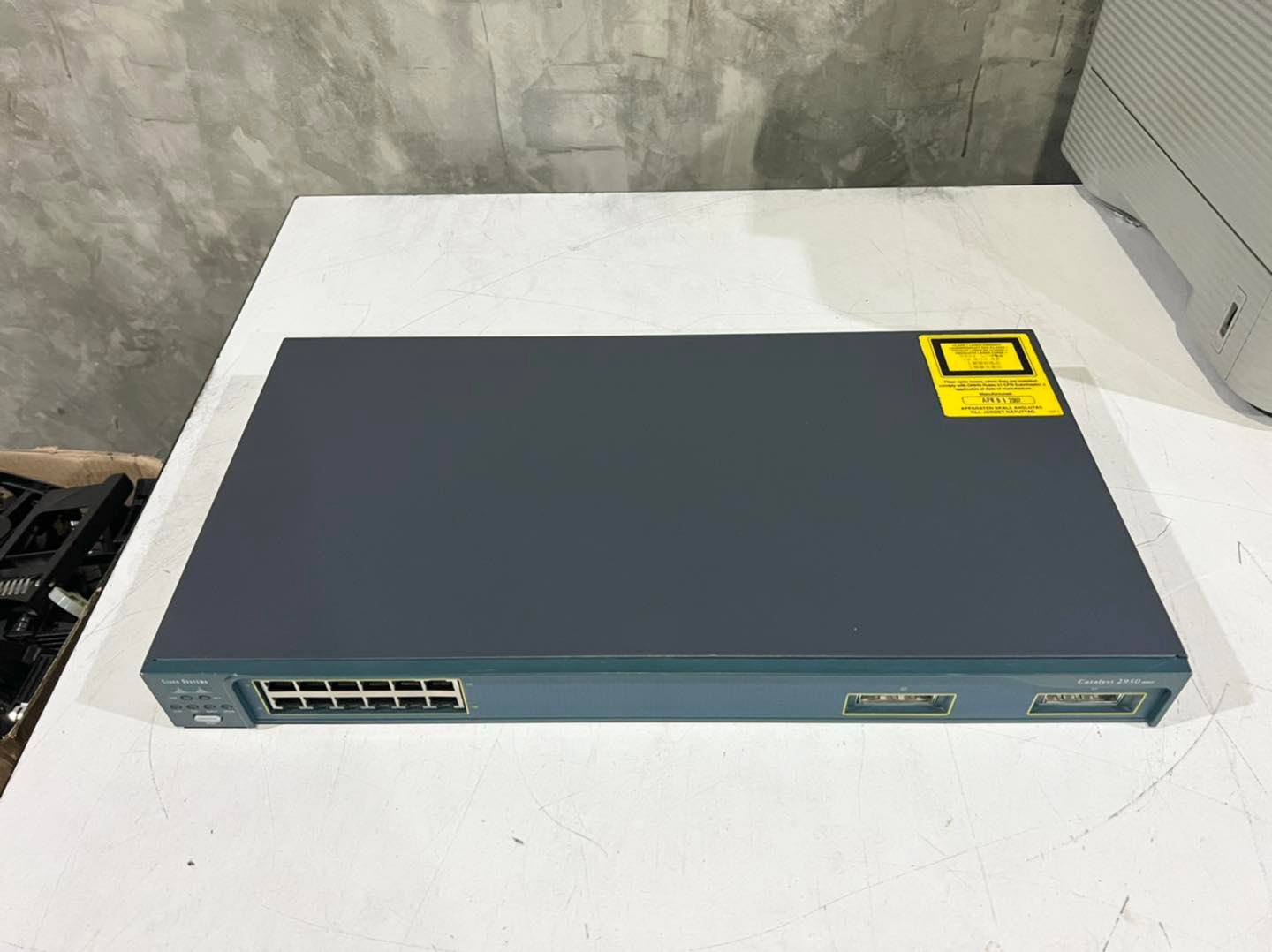 Cisco 2950 Series Switch มือสองพร้อมใช้งาน