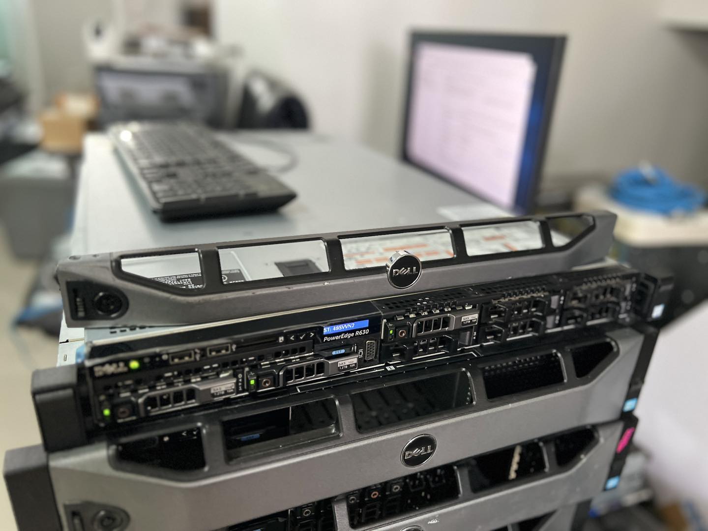 server dell r630 28cores 2cpu server 10g sfp ประกัน 3 เดือน เซิฟเวอร์เดลมือสองพร้อมใช้งาน