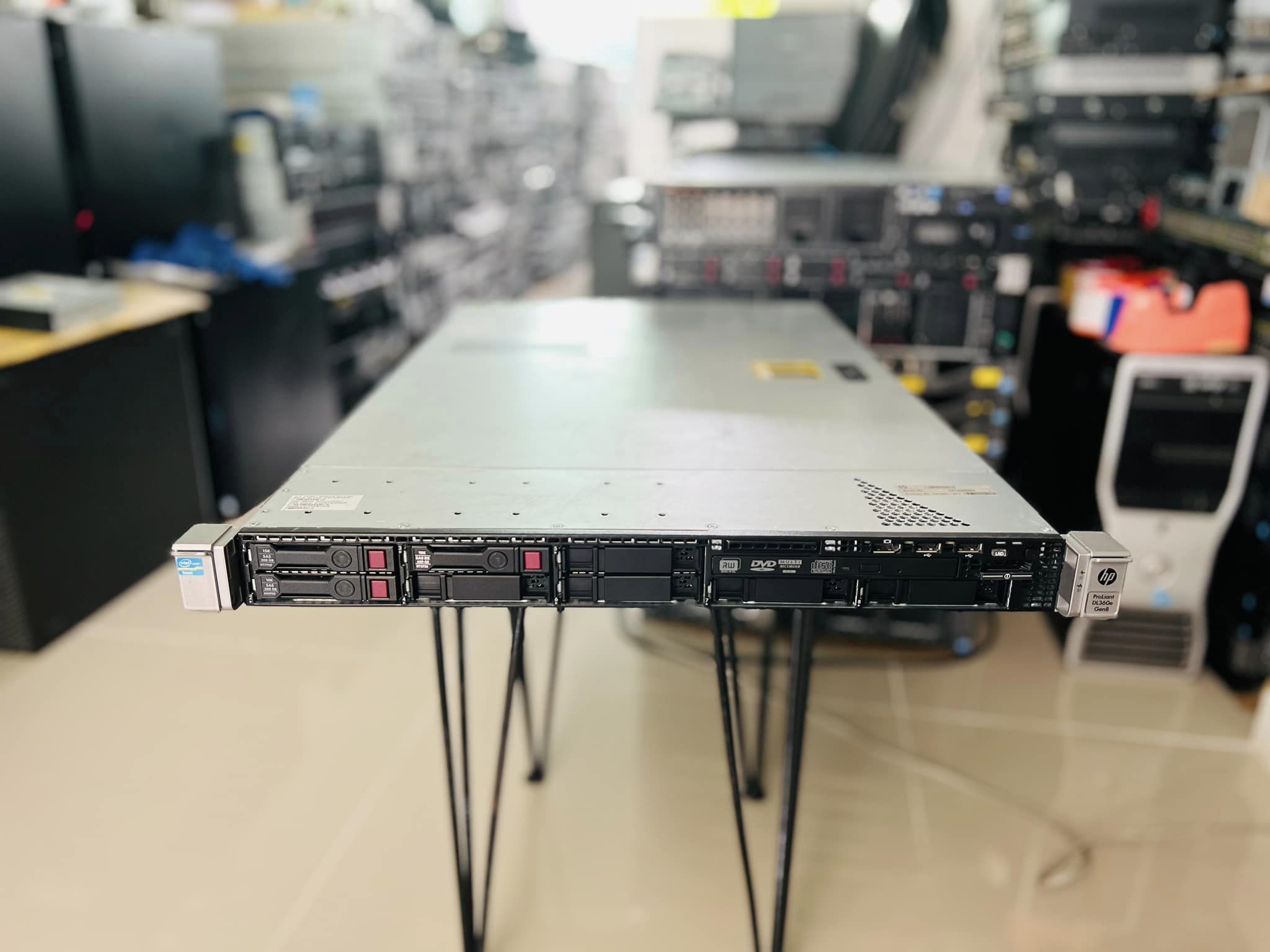 HP DL360e g8 cpu v2 ram 16gb เซิร์ฟเวอร์สเอชพีมือสองพร้อมใช้งาน