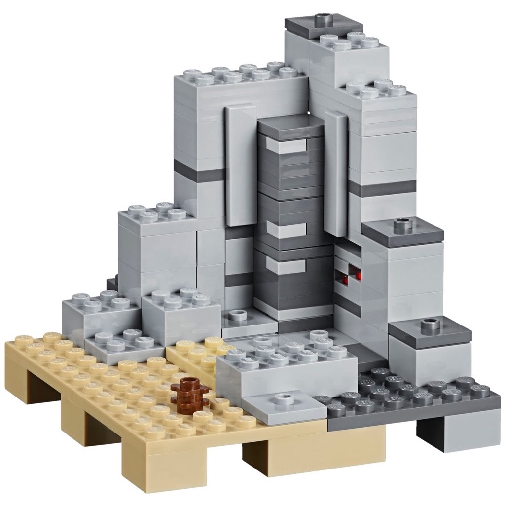 LEGO Minecraft 21135 The Crafting Box 2.0 (กล่องไม่สวย- Damaged Box) สำเนา