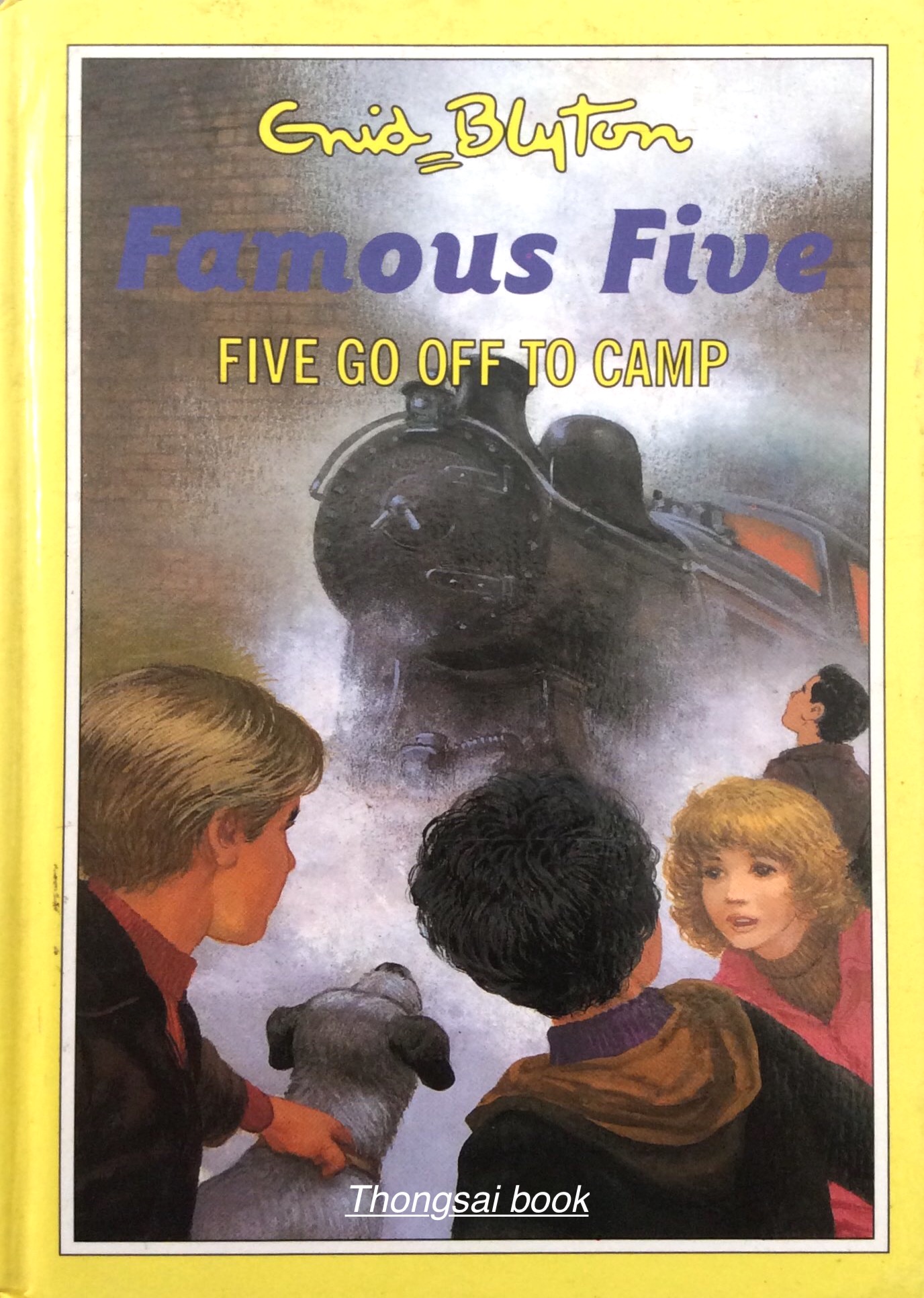 Famous Five five go off to camp Gnid Blyton's