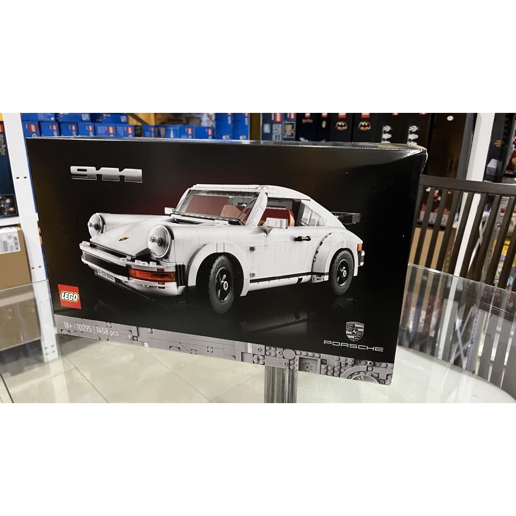 เลโก้ LEGO Exclusives 10295 Porsche 911 (กล่องไม่สวย-Damaged Box)