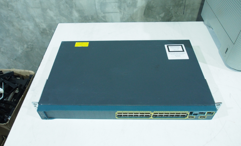 Cisco 2960S-24TS-S 10/100/1000 มือ 2 พร้อมใช้งาน