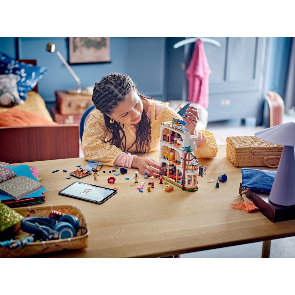 เลโก้ LEGO Friends 42638 Castle Bed and Breakfast