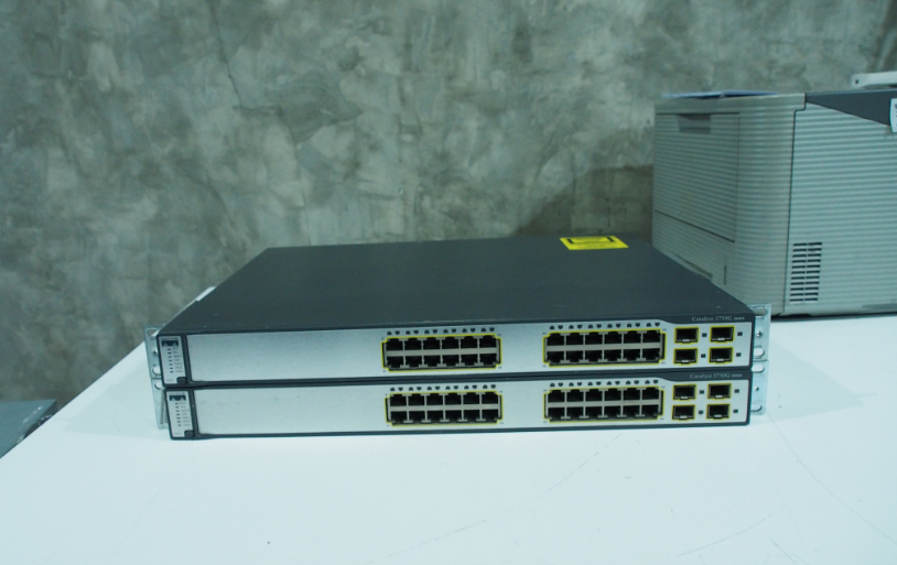 Switch Cisco 3750G-24TS-S/E Layer 3 มือสอง พร้อมใช้งาน