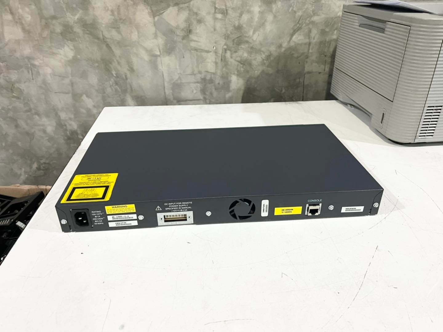 Cisco 2950 Series Switch มือสองพร้อมใช้งาน