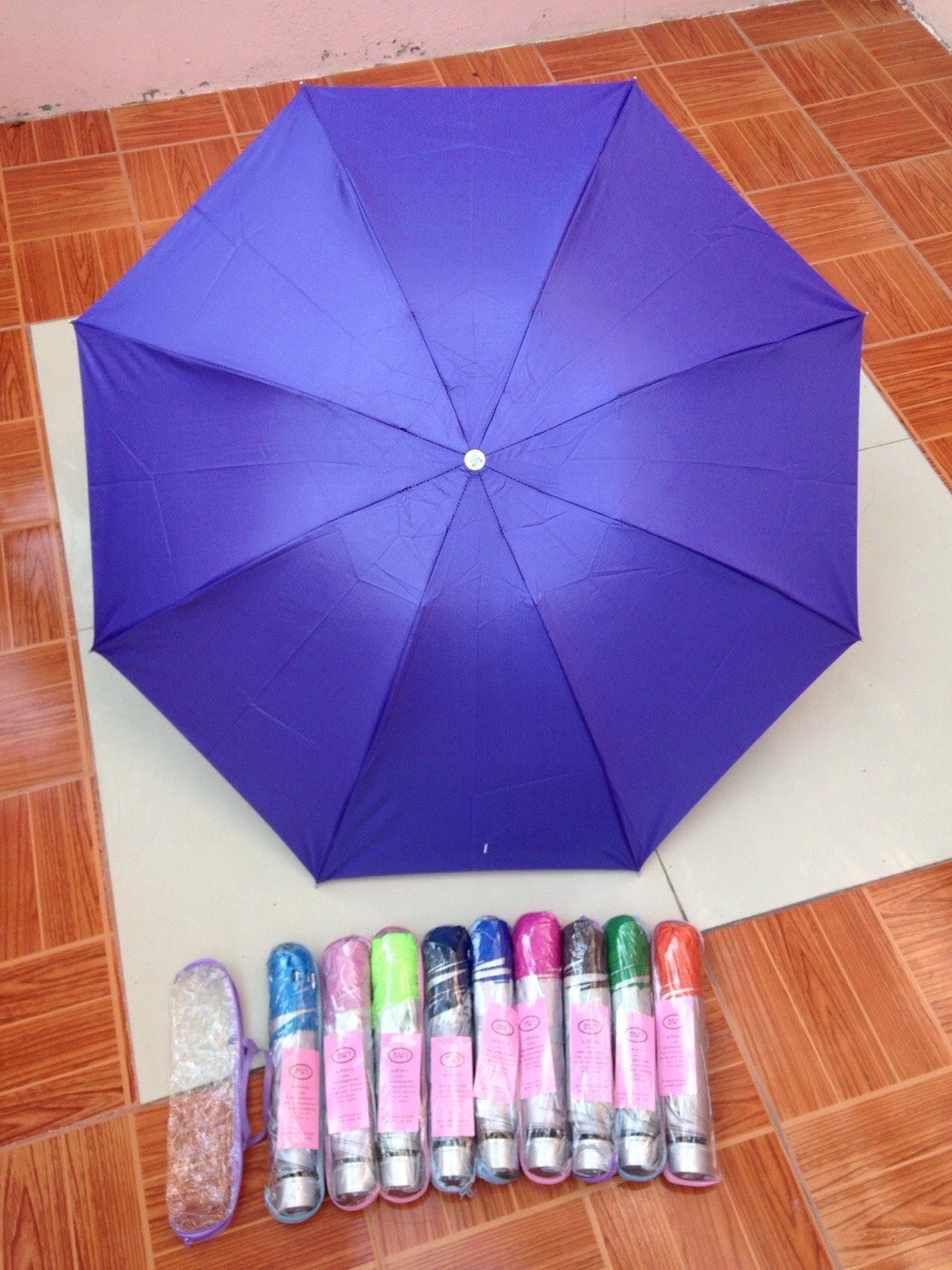 ร่มพับ3ตอนกระเป๋าแพค100คัน