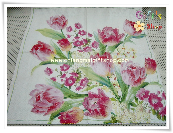 กระดาษแนปกิ้น ลายดอกไม้สีแดง พื้นหลังสีขาว