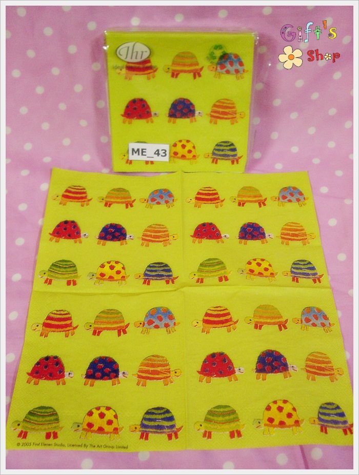 กระดาษแนปกิ้นยุโรป, ลายเต่ากระดองหลากสี, พื้นหลังสีเขียวอมเหลือง, ลายเต่า, ลายสัตว์น่ารัก, ลายเต็มผืน