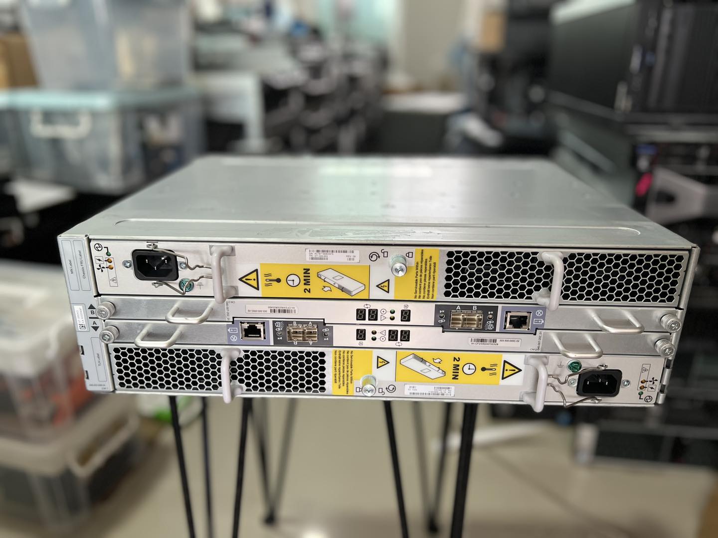 DELL EMC Unity D3123F 15-Bay 15 bay 3.5" 78TB อีเอ็มซีมือสองพร้อมใช้งาน