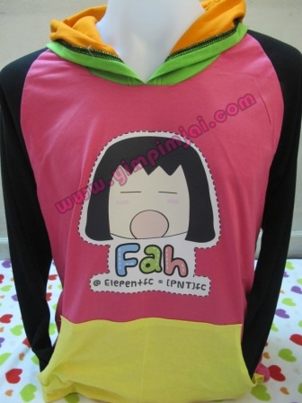 เสื้อฮู้ดตัดต่อหลากสี