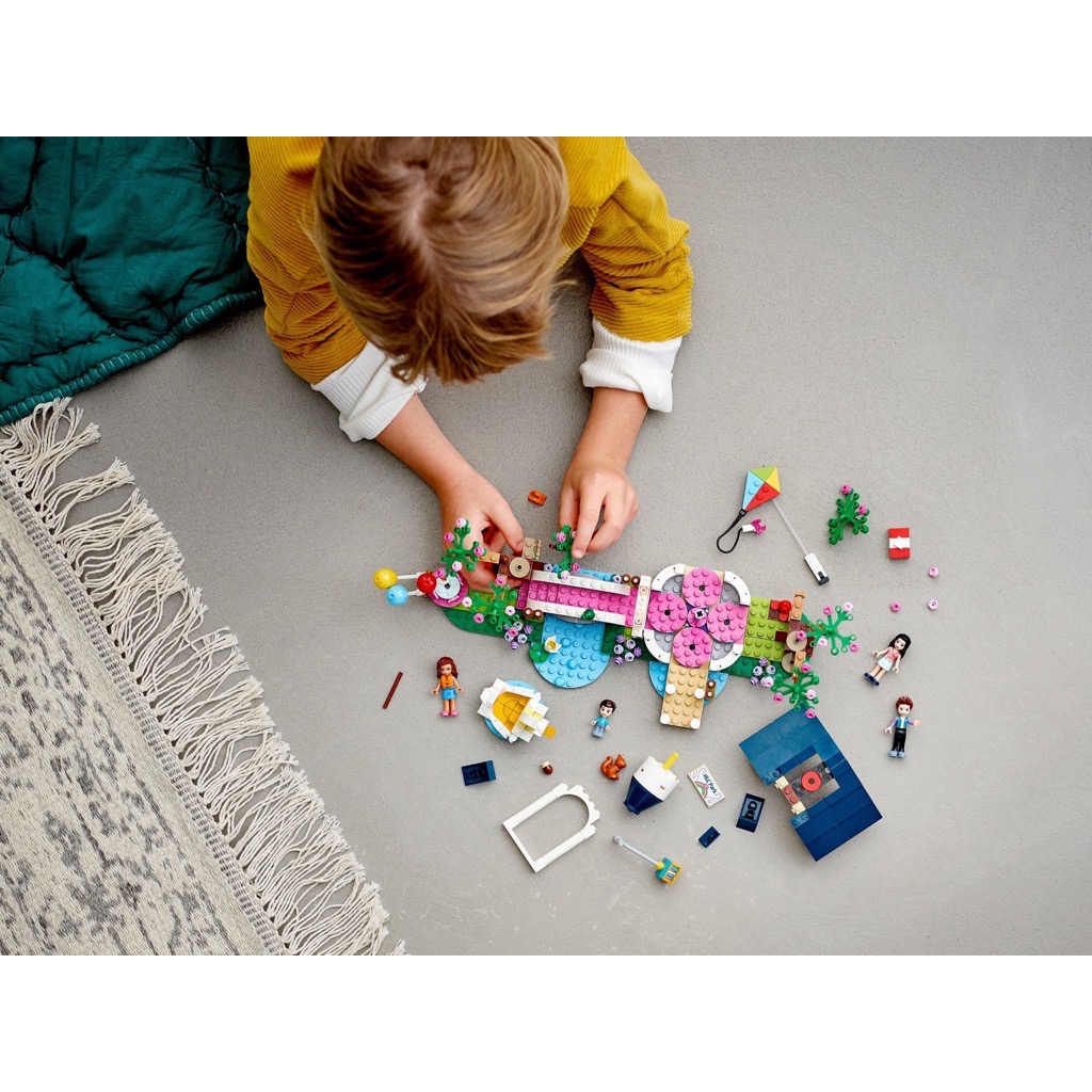 เลโก้ LEGO Friends 41447 HEARTLAKE CITY PARK