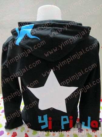 เสื้อกันหนาว มีหมวกฮู้ด สกรีนที่หมวกด้วย