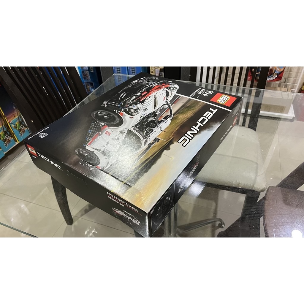 LEGO Technic 42096 Porsche 911 RSR (กล่องไม่สวย-Damaged Box)