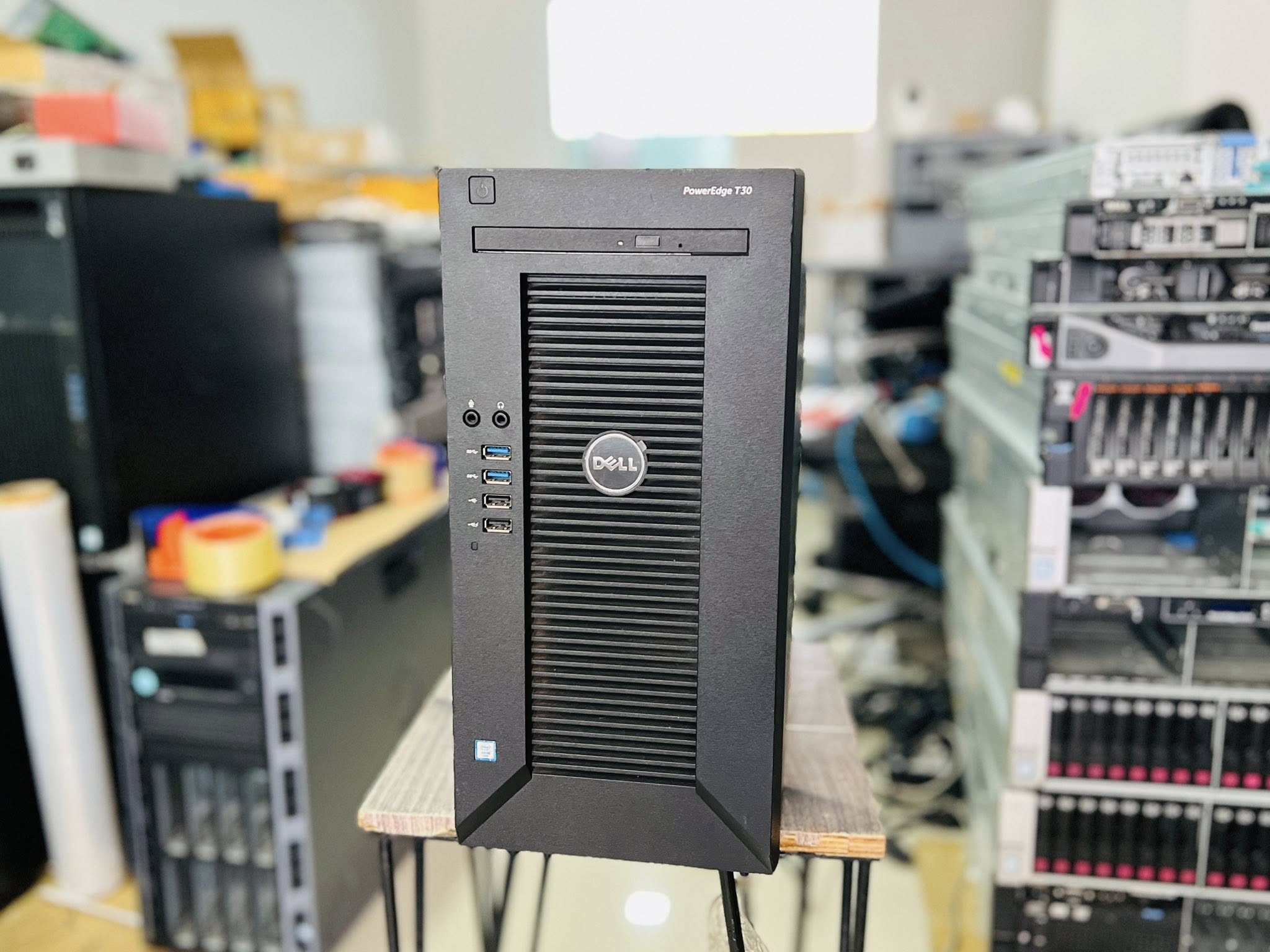 dell t30 server tower ddr4 32gb ssd เซิฟเวอร์เดลทาวเวอร์มือสองพร้อมใช้งาน