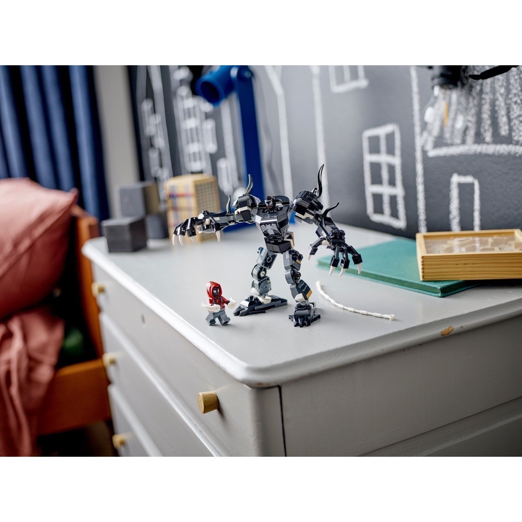 เลโก้ LEGO Super Heroes 76276 Venom Mech Armor vs. Miles Morales