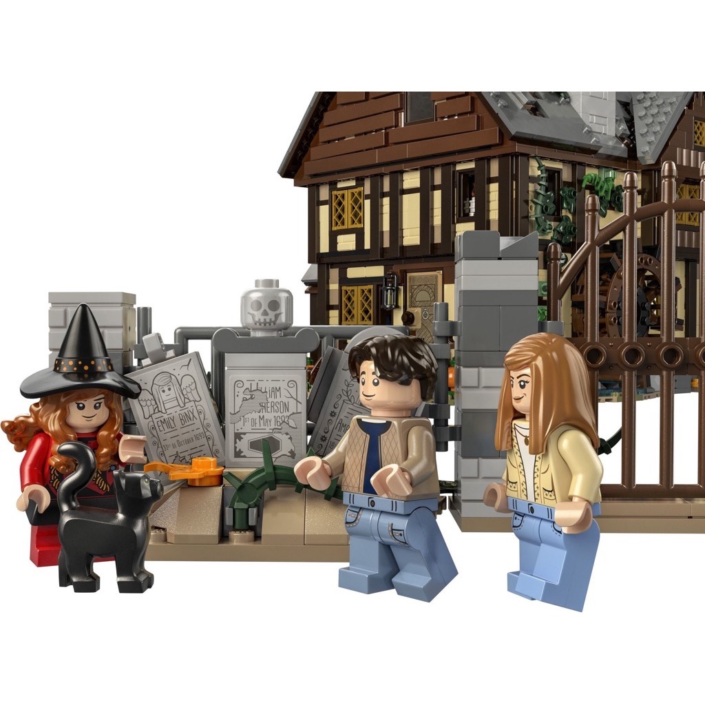 เลโก้ LEGO Exclusives 21341 Disney Hocus Pocus: The Sanderson Sisters' Cottage (มีกล่องกระดาษตรงรุ่น)