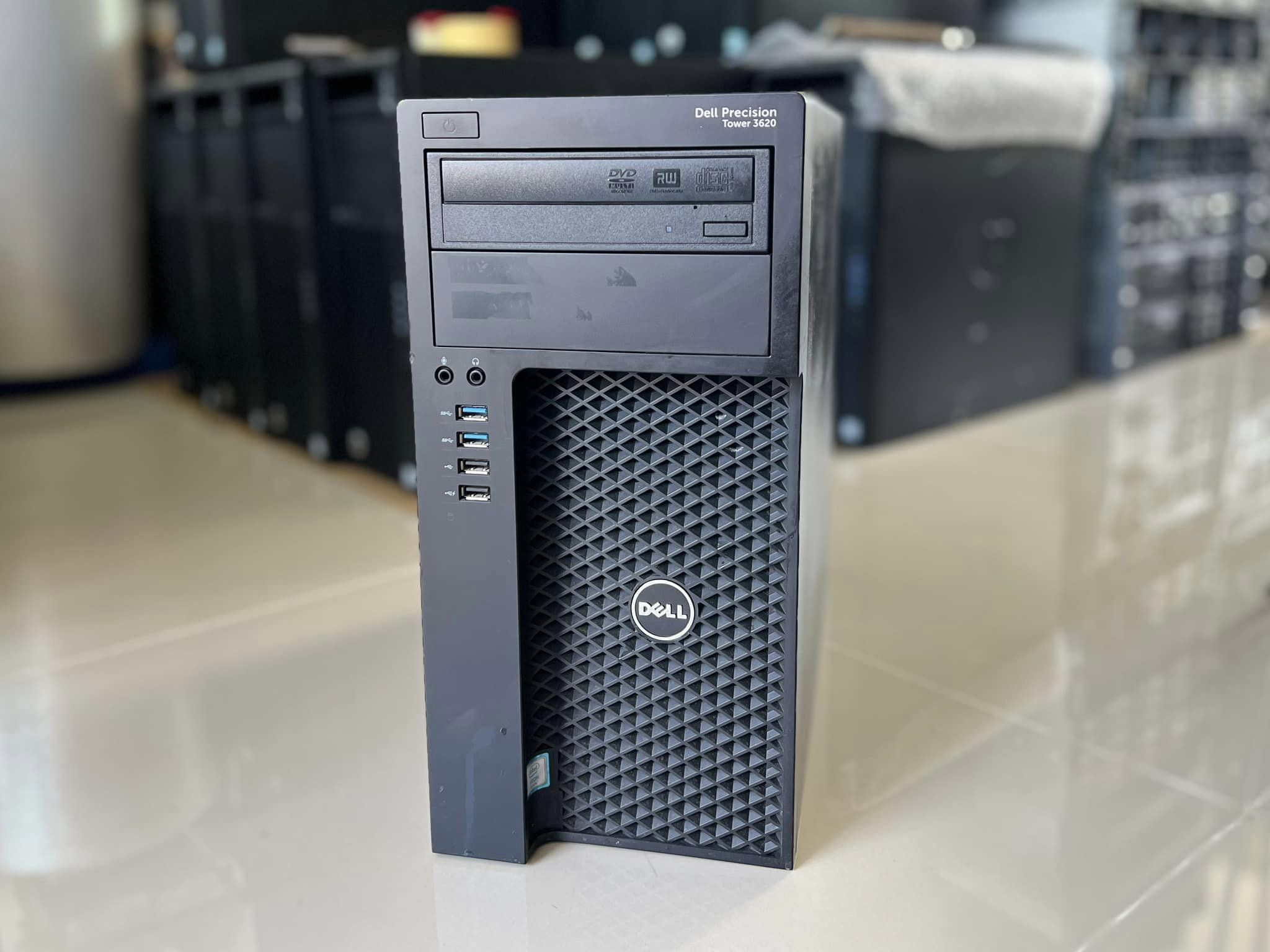 Dell T3620 v5 ddr4 16gb k420 เวิร์คสเตชั่นมือสองพร้อมใช้งาน