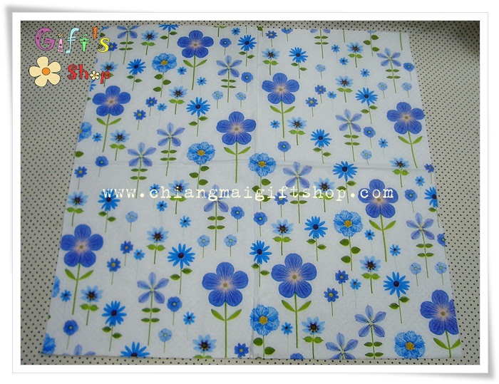 กระดาษแนปกิ้นยุโรป, ลายดอกไม้สีฟ้า, ลายดอกไม้สีม่วง, ลายดอกไม้โทนสีม่วง, ลายดอกไม้เล็กๆ, พื้นหลังสีขาว, พื้นหลังสีอ่อน, ลายดอกไม้พื้นหลังสีขาวหรือสีอ่อน