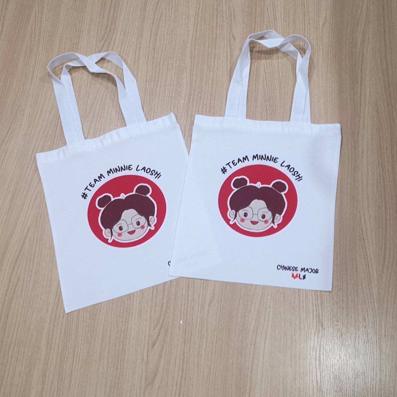 สกรีนกระเป๋าผ้า สกรีนถุงผ้า แบบเต็มใบ