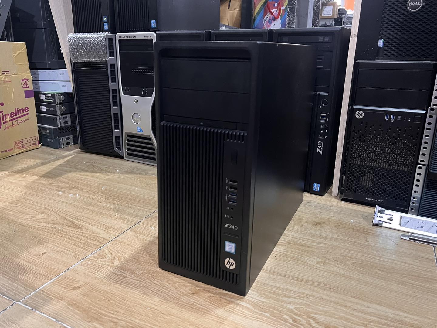 HP Z240 ddr4 k420 เวิร์คสเตชั่นมือสองพร้อมใช้งาน