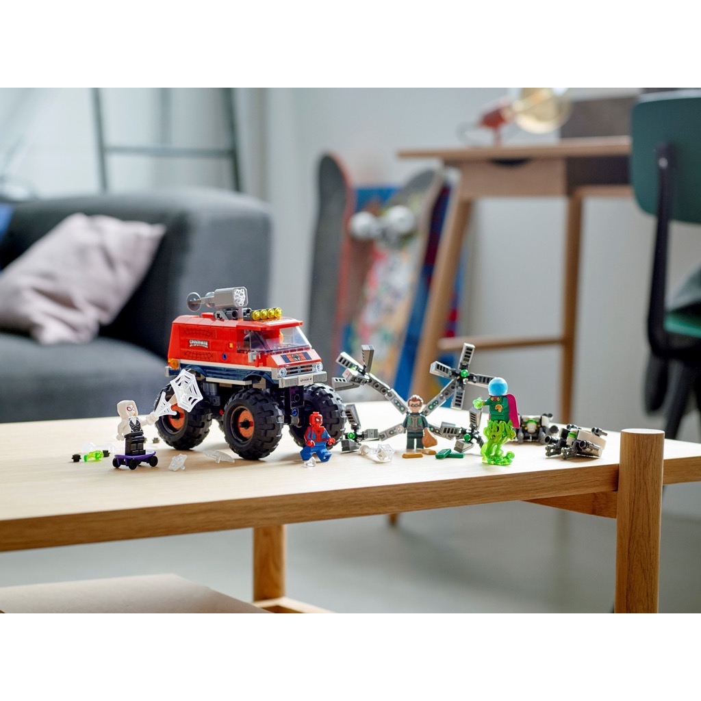 เลโก้ LEGO Super Heroes 76174 Spider-Man's Monster Truck vs. Mysterio