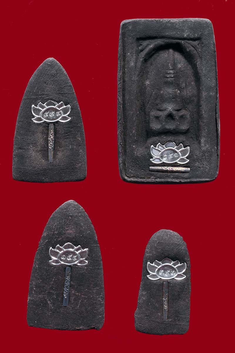 หลวงปู่ทวดเนื้อว่านคลุกรัก หลังฝังตะกรุดเงิน ชุด 4 องค์