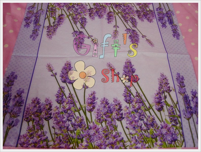 กระดาษแนปกิ้น ลายพวงดอกไม้สีม่วง ขอบลายจุดสีม่วง
