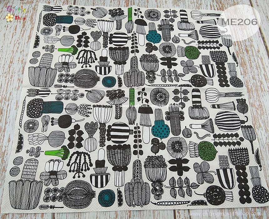 กระดาษแนปกิ้น ลายPUUTARHURIN PARHAAT ลายเส้นสีดำ ลายของ Marimekko