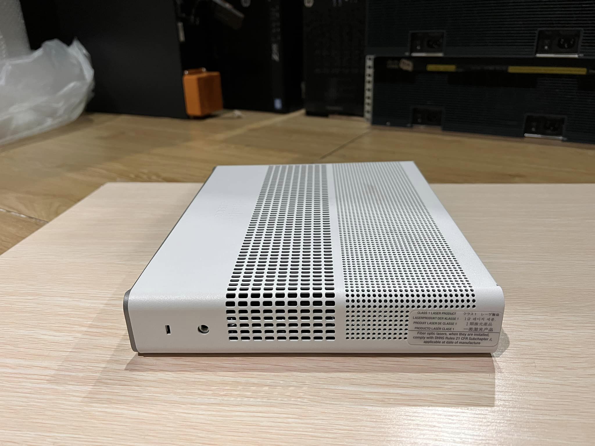 cisco 3560cx 12tc s gigabit layer 3 สวิทมือสองพร้อมใช้งาน