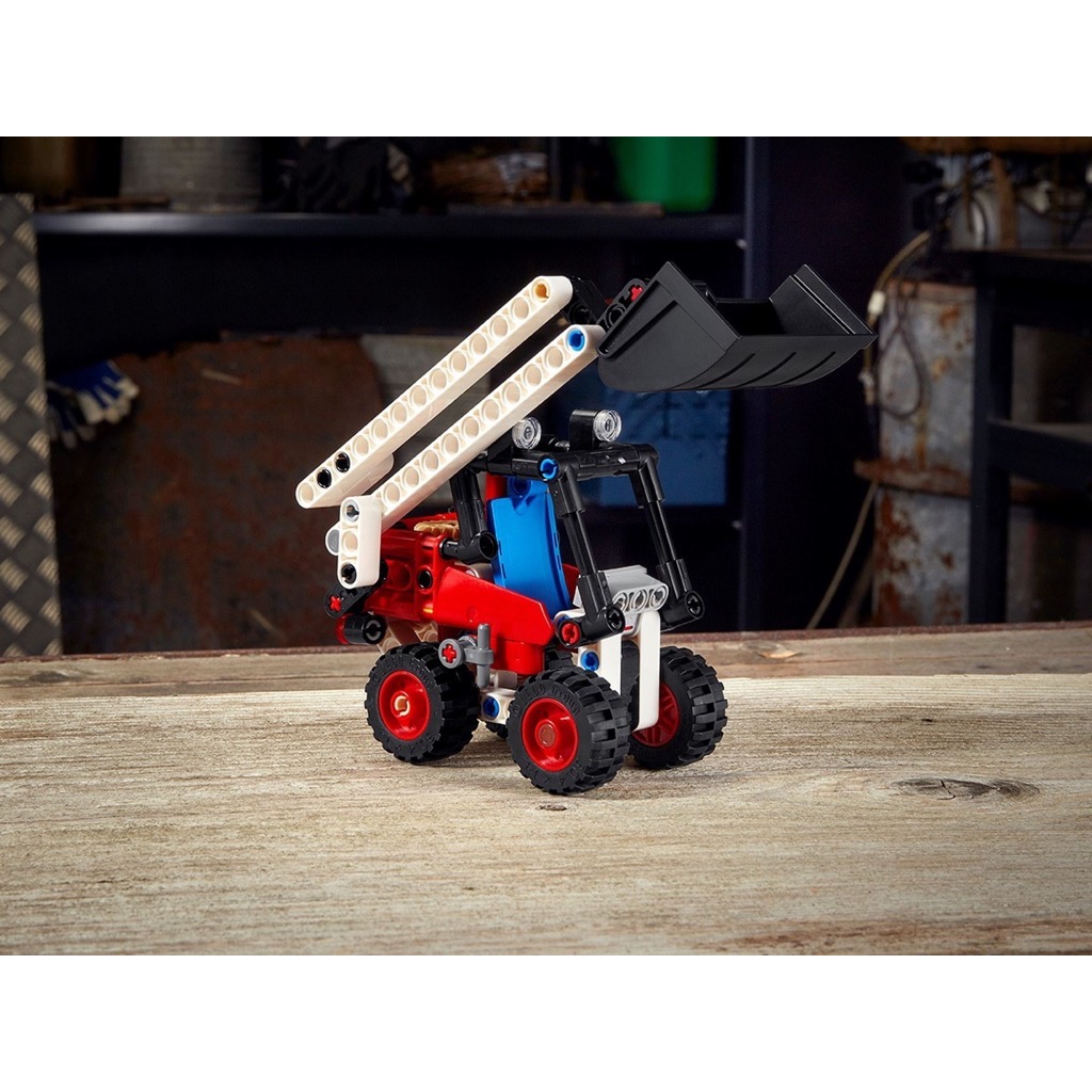 เลโก้ LEGO Technic 42116 SKID STEER LOADER