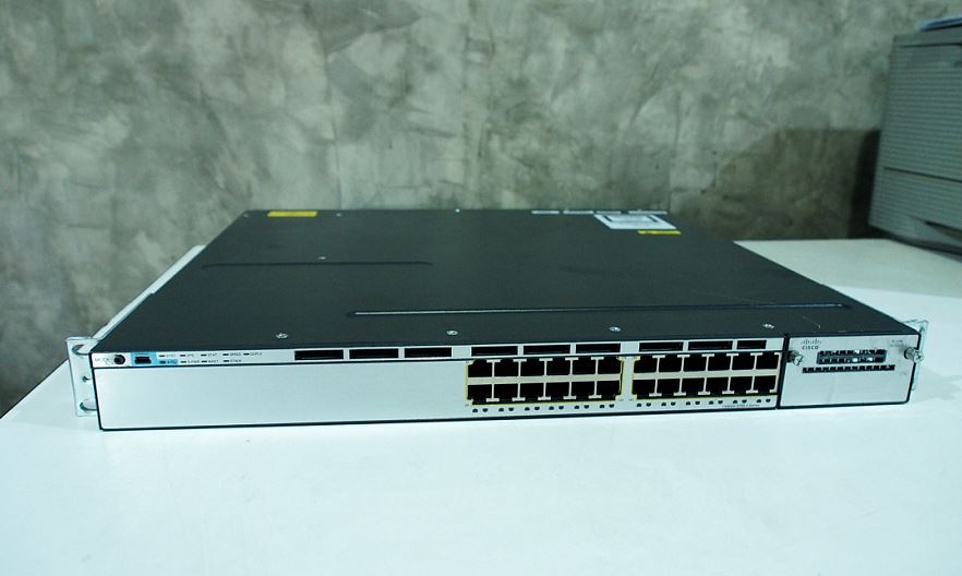 Cisco C3750X-24T-S มือ 2 พร้อมใช้งาน