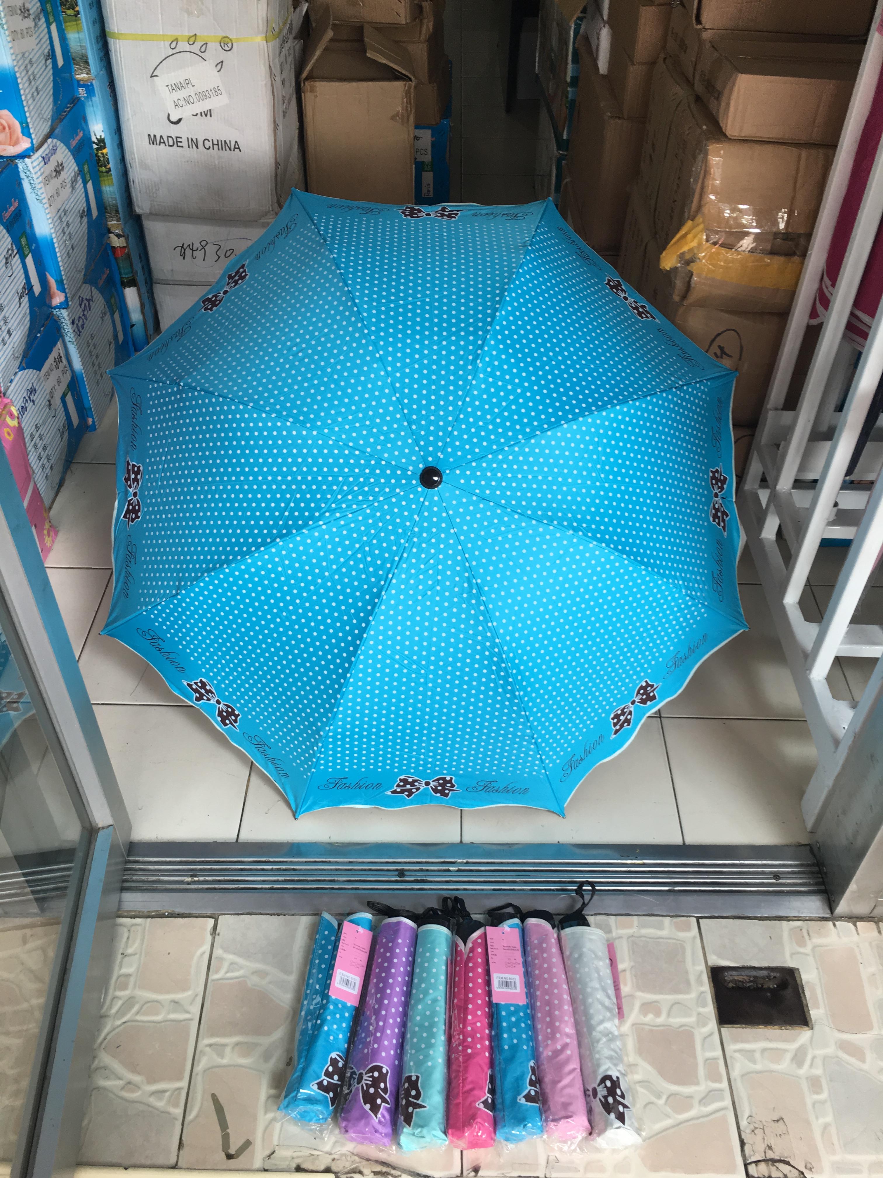 ร่มโค้งแฟชั่น ยูวีดำ รหัส8033