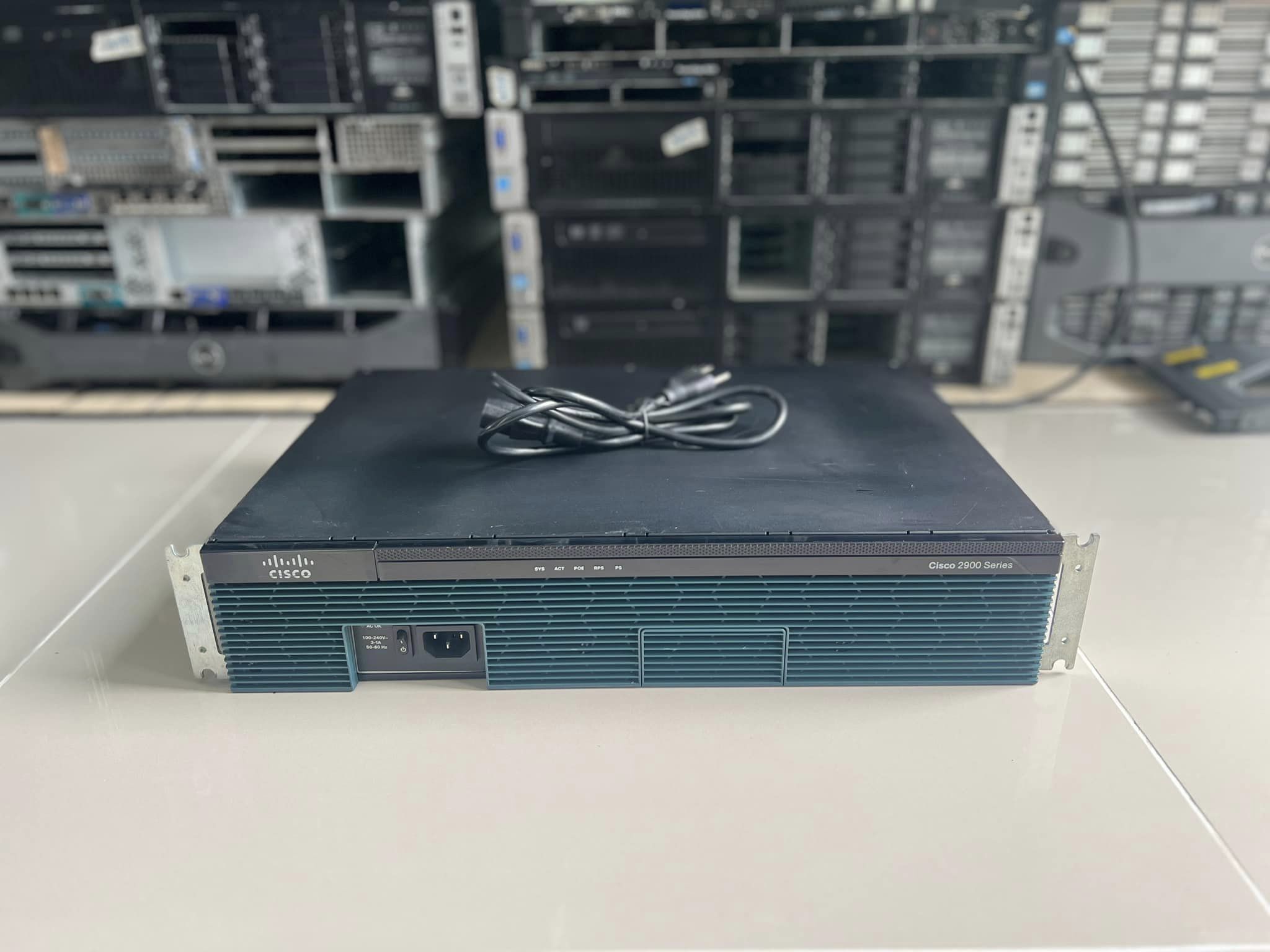 Router Cisco 2911 K9 gigabit เร้าเตอร์มือสองพร้อมใช้งาน