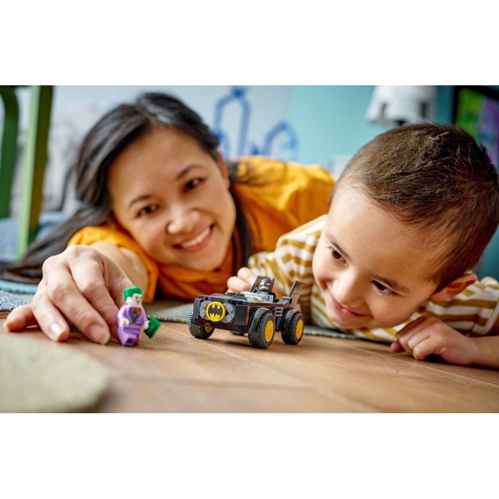 เลโก้ LEGO Super Heroes 76264 Batmobile Pursuit: Batman vs. The Joker