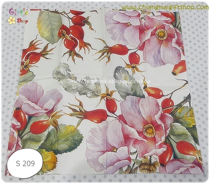 กระดาษแนปกิ้น ลายดอกกุหลาบป่า ดอกไม้สีชมพู ดอกตูมสีแดง ใบไม้สีเขียว เหลือง เทา พื้นหลังสีครีม Wild rose