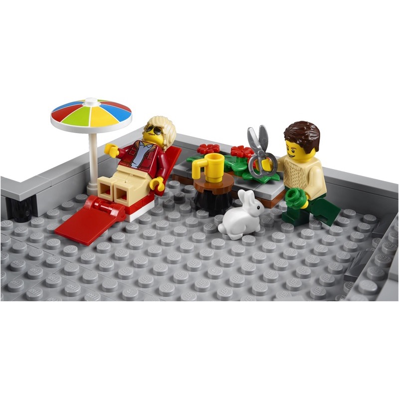 LEGO Exclusives 10264 Corner Garage