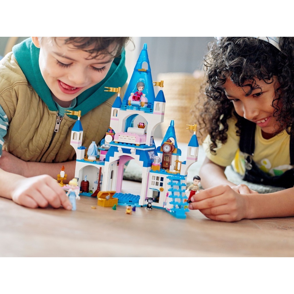 เลโก้ LEGO Disney 43206 Cinderella and Prince Charming's Castle