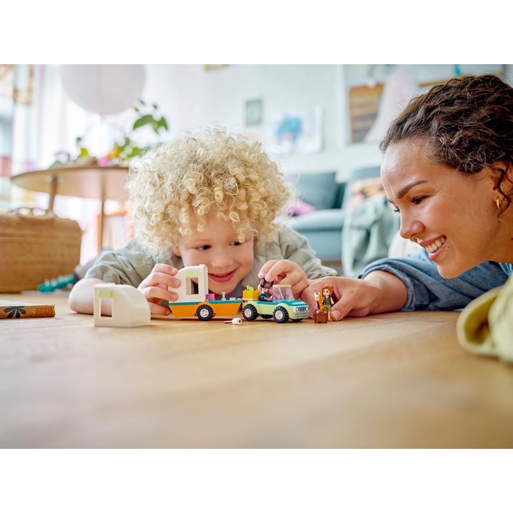 เลโก้ LEGO Friends 41726 Holiday Camping Trip