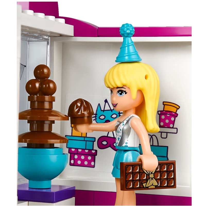 LEGO Friends 41132 Heartlake Party Shop